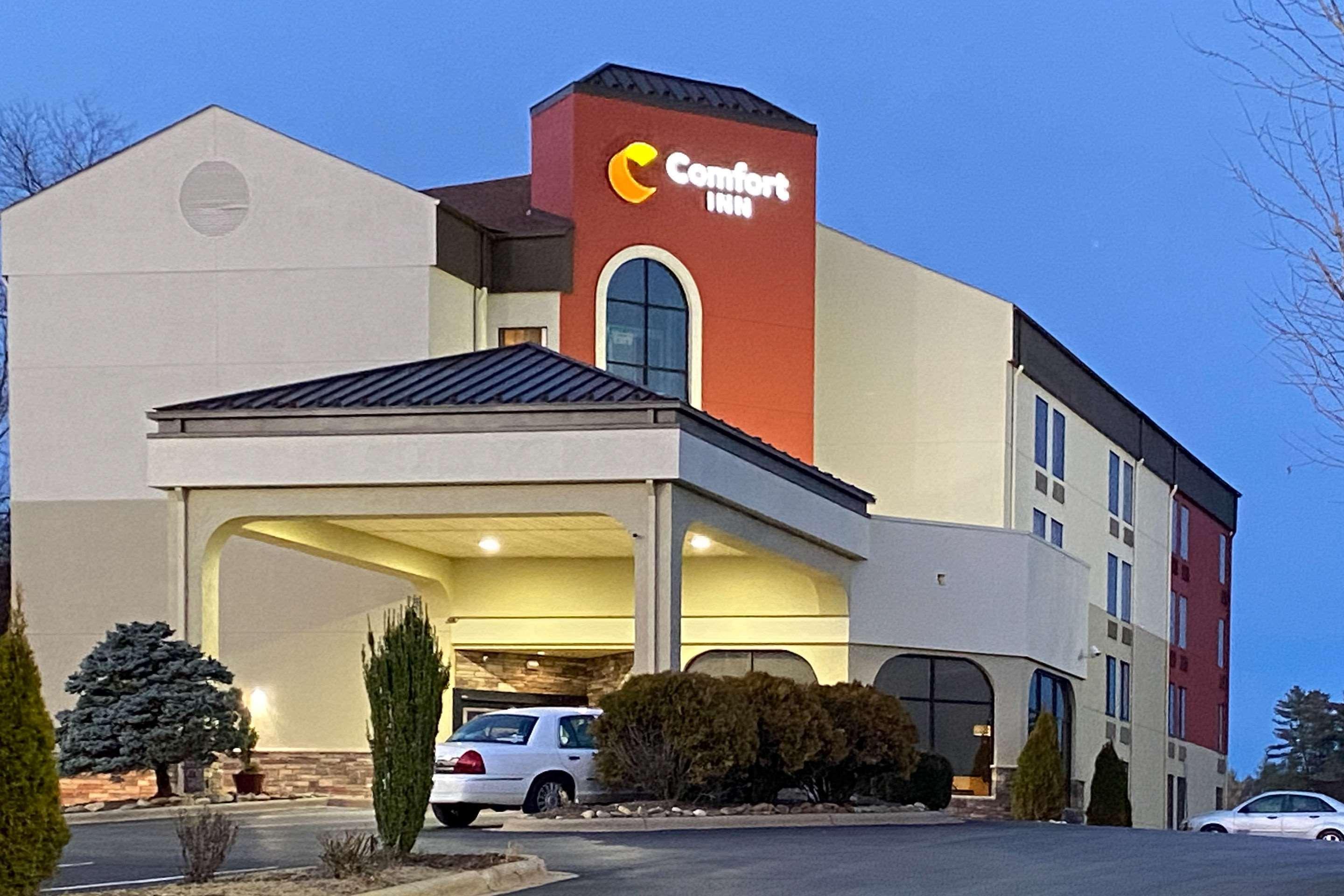 Comfort Inn North Of Asheville Mars Hill Esterno foto
